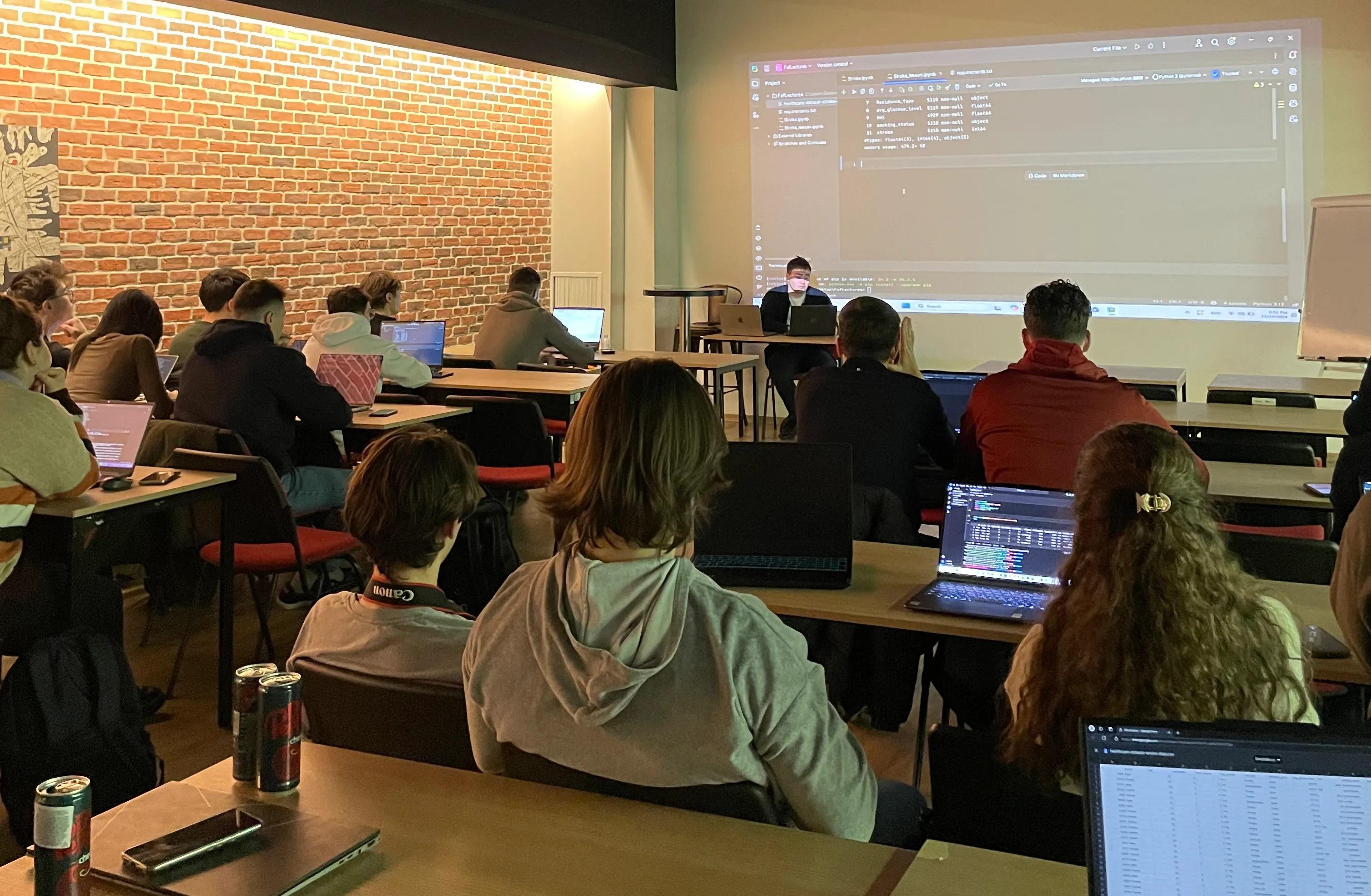 Expert Guest Lectures — photo 2